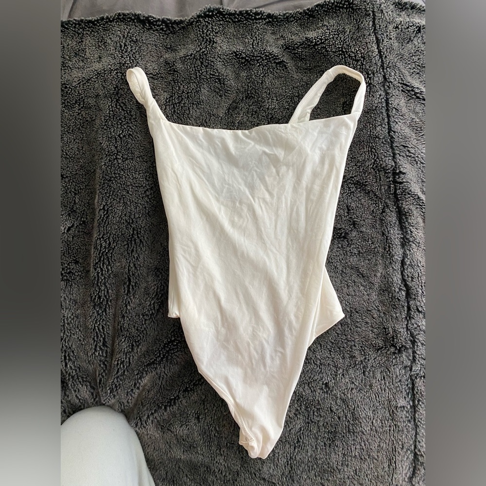 Skims bodysuit size xs